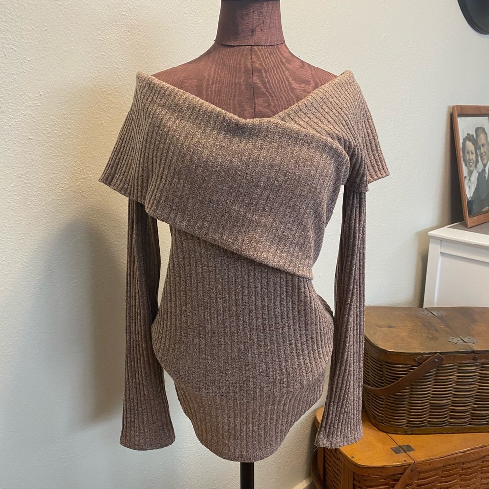 Brown, Off Shoulder, Robbed Sweater